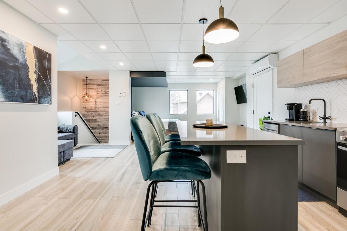 Complexe La Voûte by KASANIA Condo 202 - Housity