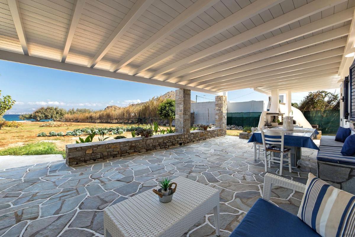 BilMar little palace/ steps from the beach - Housity
