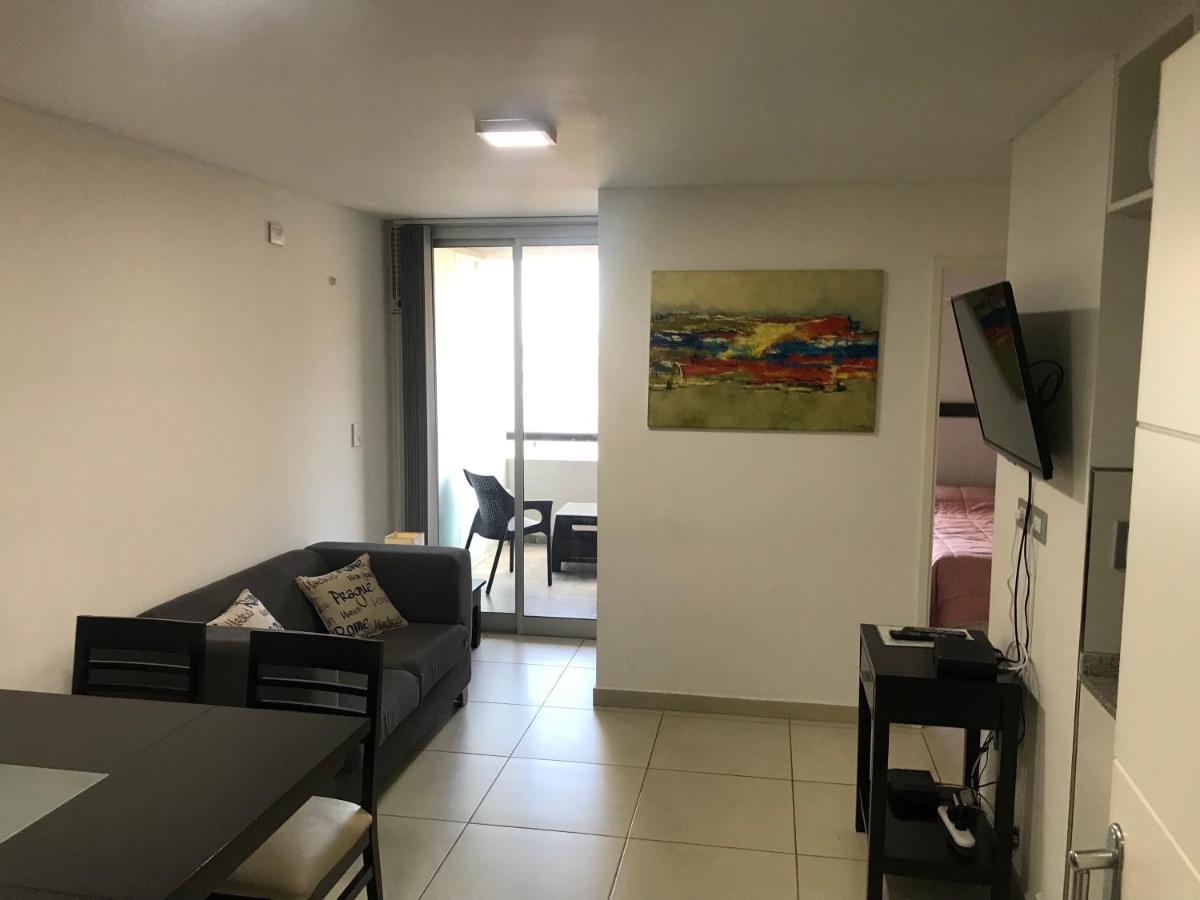 Maria Reina - Housity