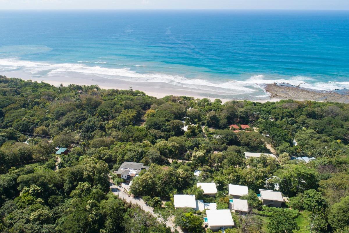 Panavision Villas - Housity