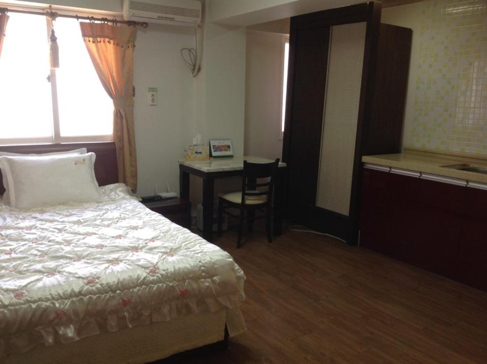 Hi Hotel - Housity