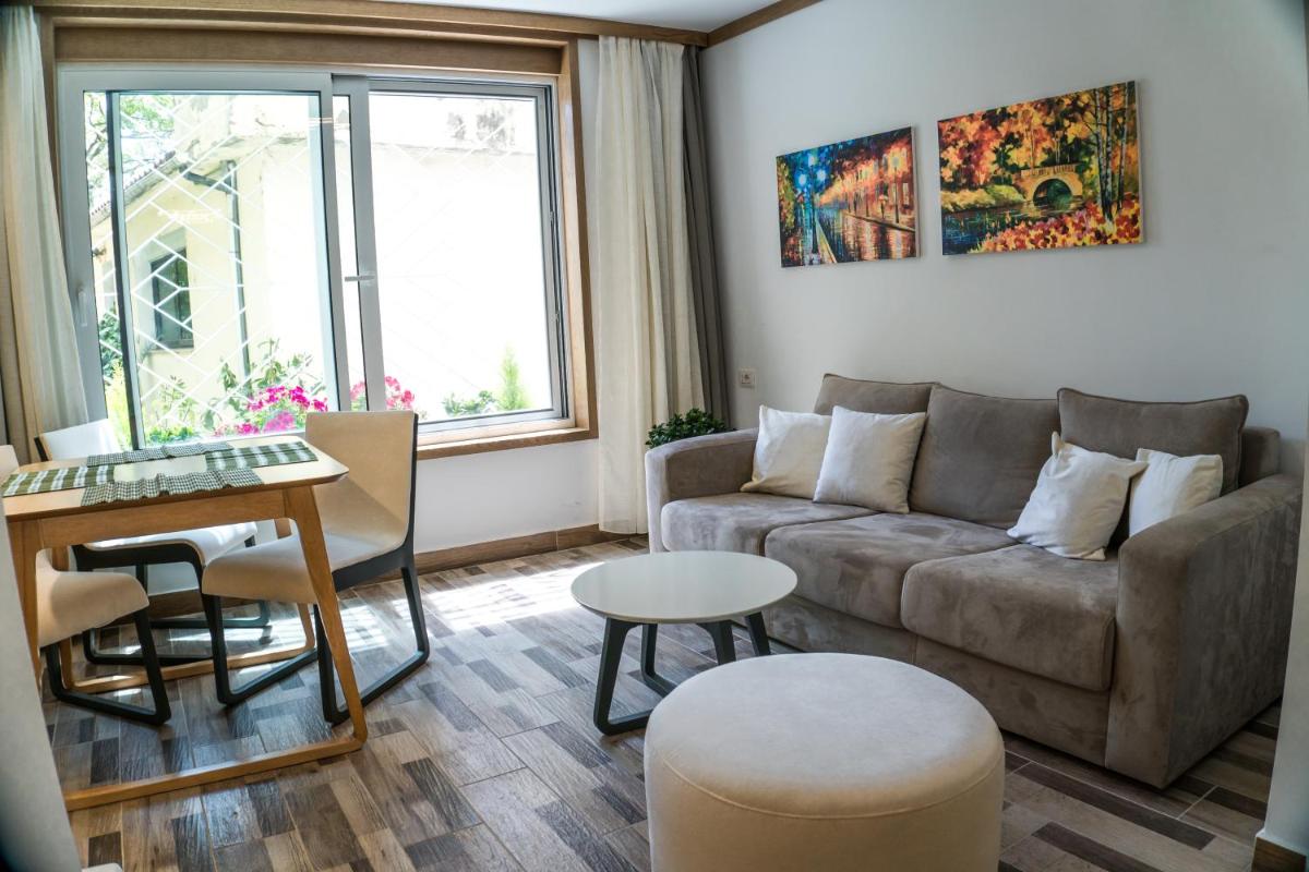Venere Tirana Suite Deluxe - Housity