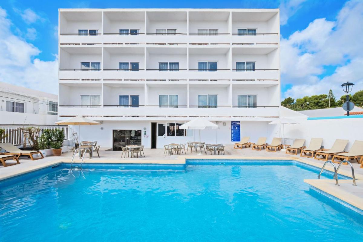 azuLine Hotel Mediterráneo - Housity