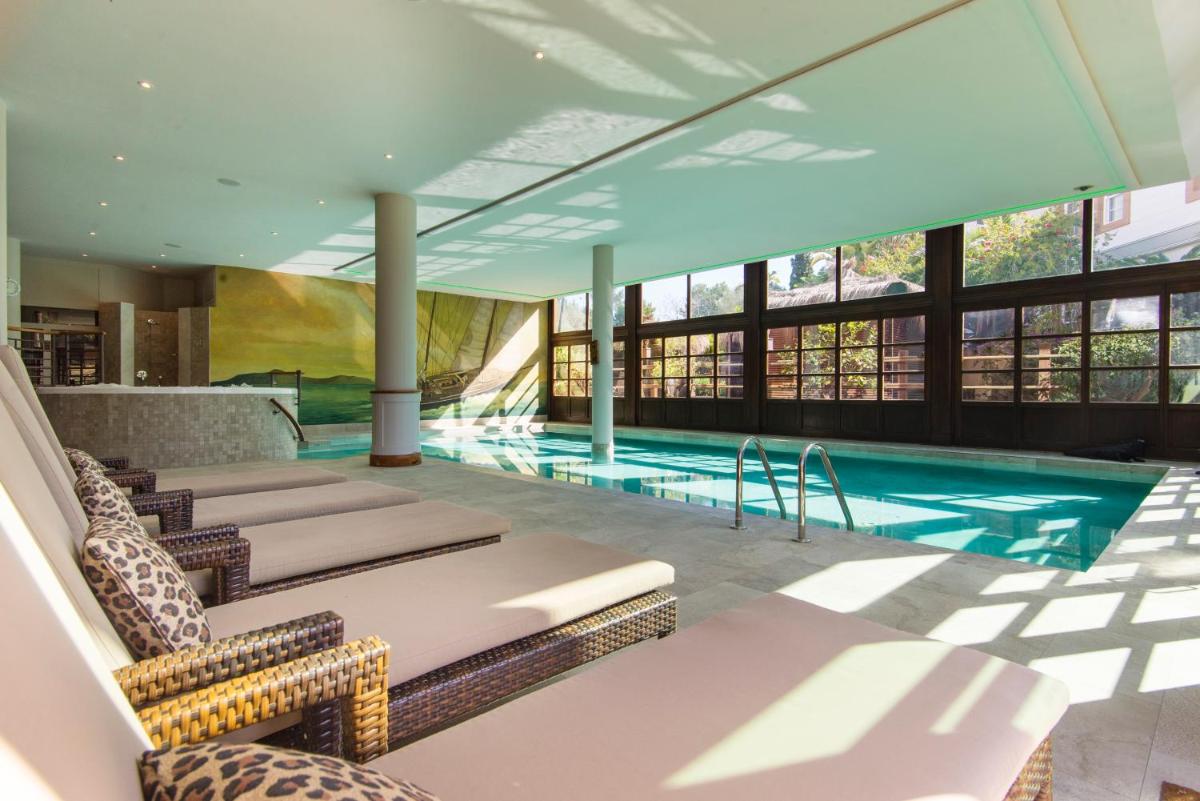 Piscina en o cerca de Lindner Hotel Mallorca Portals Nous, part of JdV by Hyatt