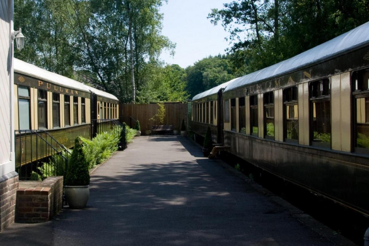 The Old Railway Station - Housity