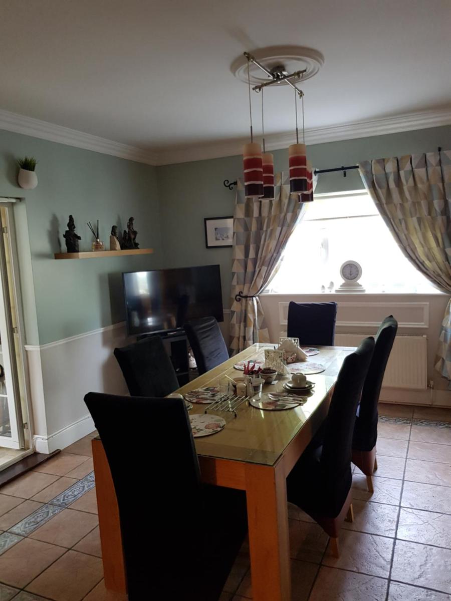 Highfield house bed and breakfast COLLINSTOWN - Housity