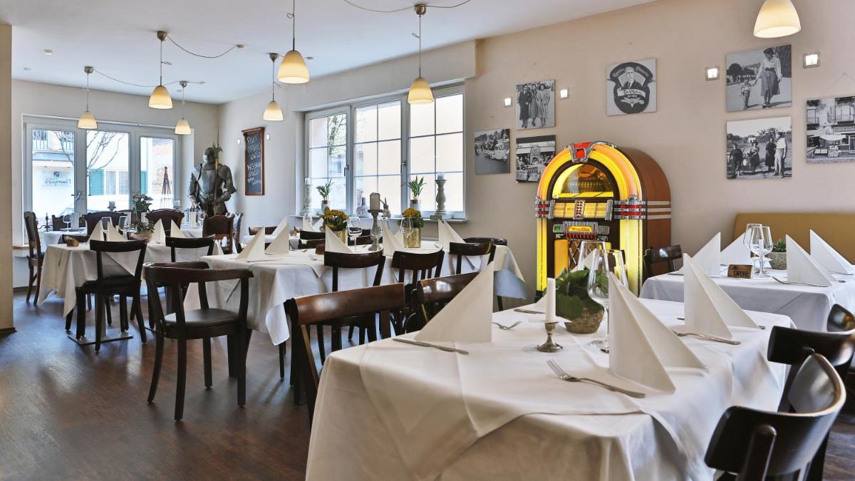 Burgers Hotel - Housity