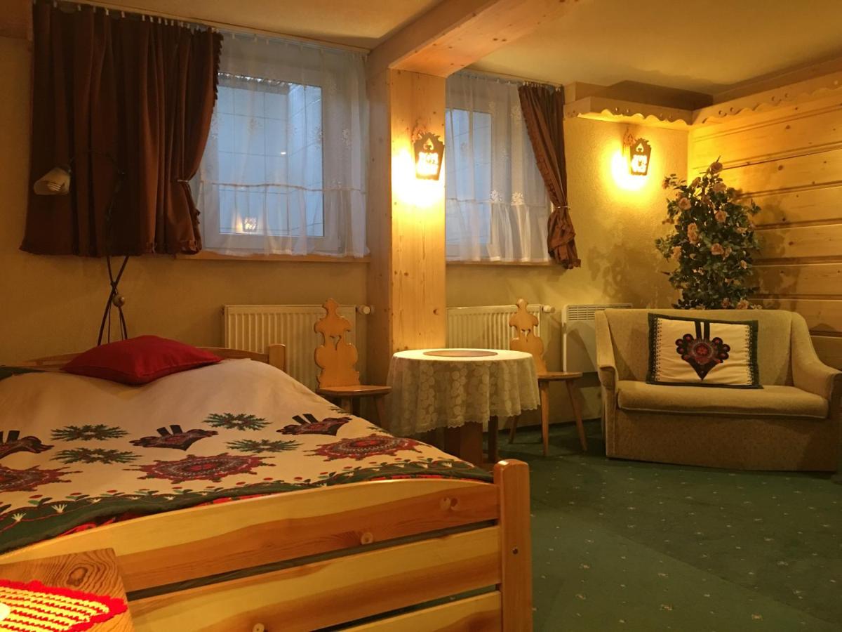 Pokoje Gościnne Koralik - Housity