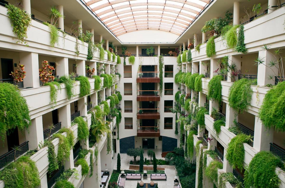 Imagen de la galería de Puerto Antilla Grand Hotel, en Islantilla