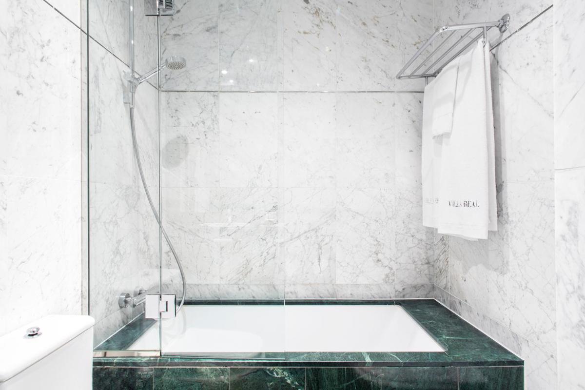 Un baño de Hotel Villa Real, a member of Preferred Hotels & Resorts