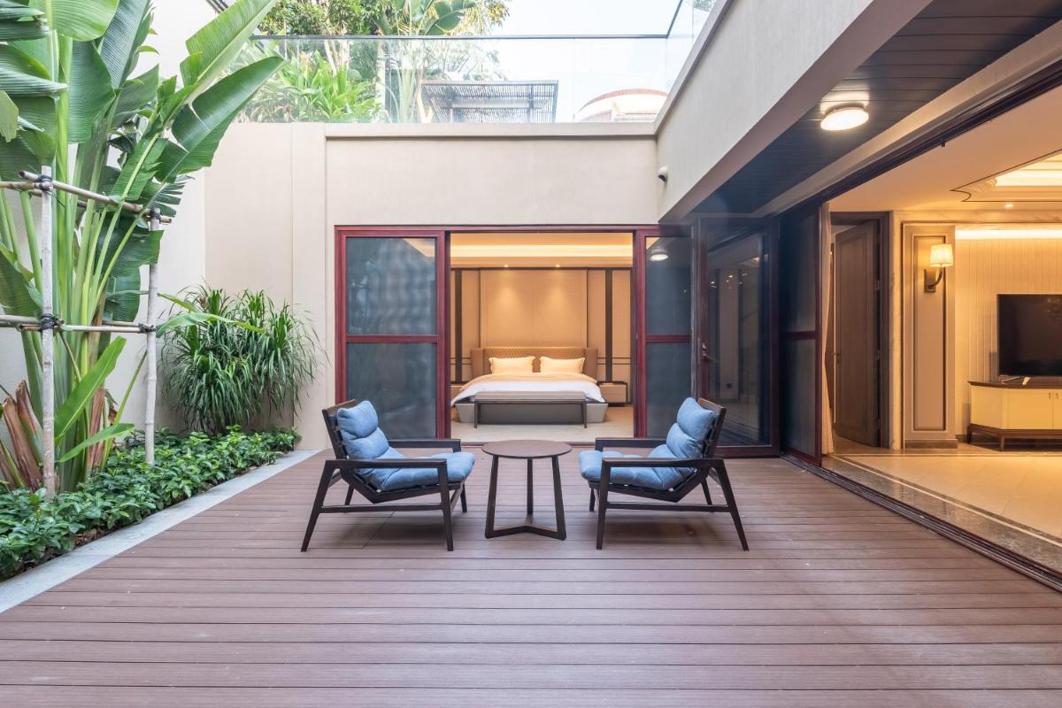 HaitangBay Loosen Coast Resort Villas - Housity