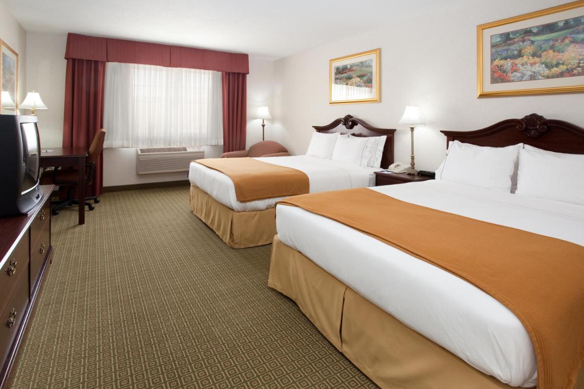 Baymont by Wyndham Belen NM - Housity