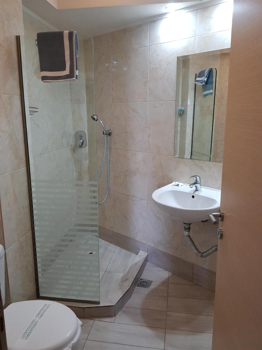 Hotel Miramare - Housity
