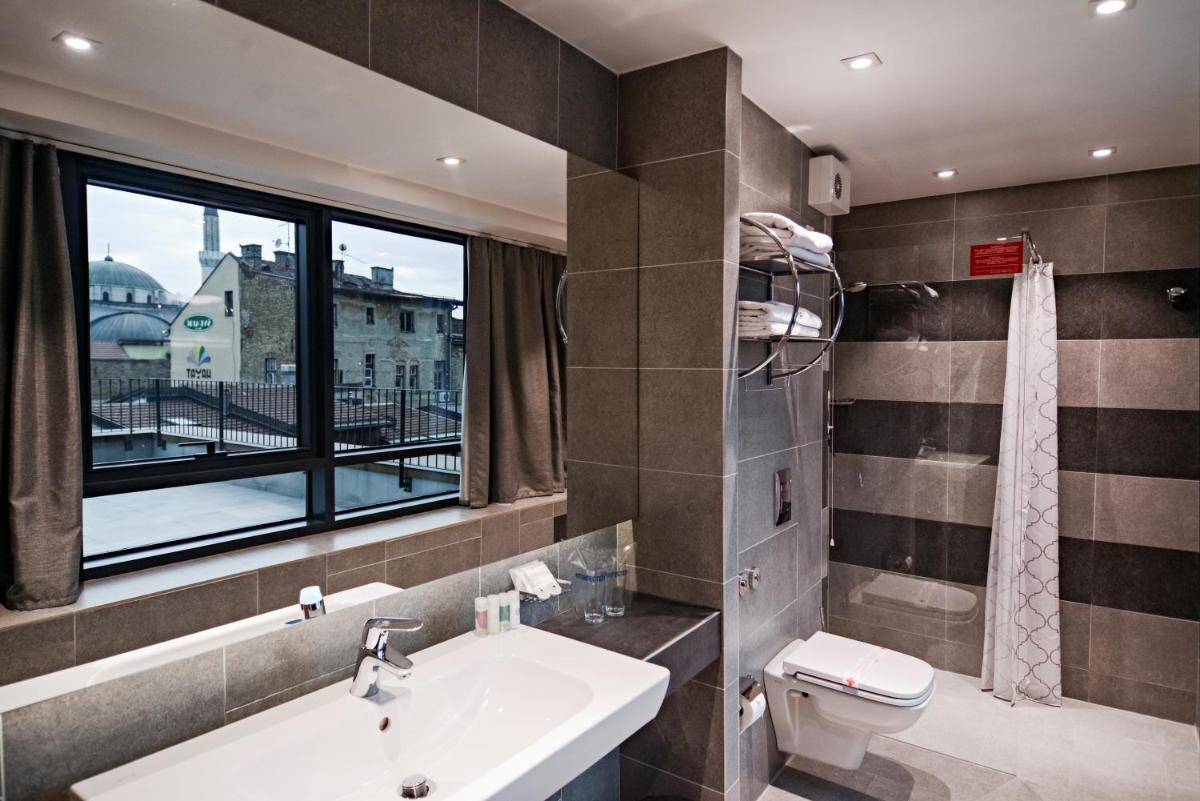 Hotel President Sarajevo - Housity