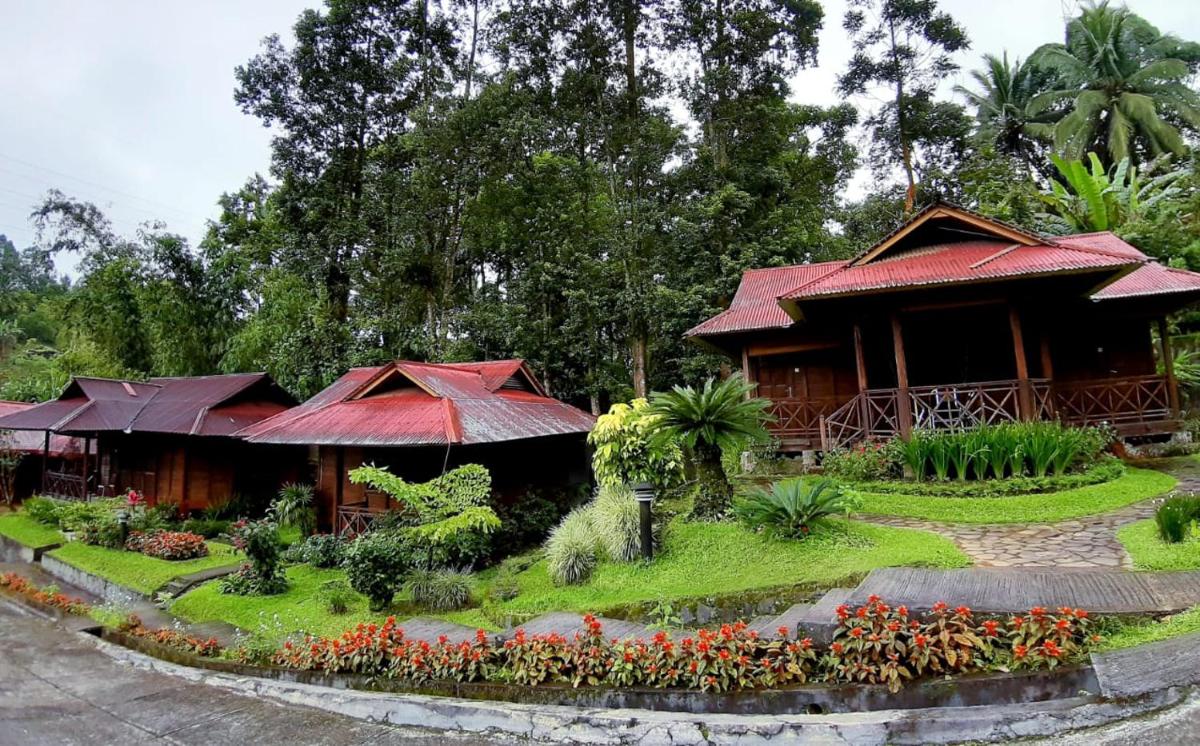 Highland Resort & Nature Tours - Housity