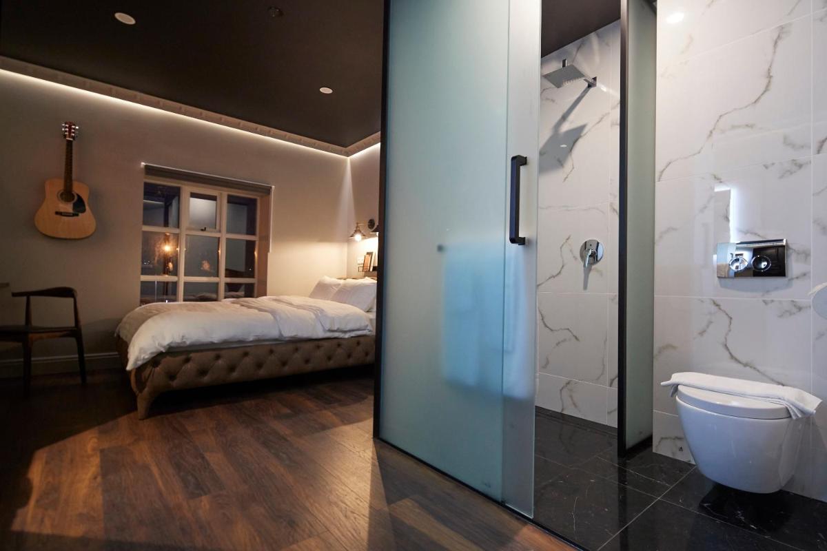 Suitetrails - Hotel Akureyri Dynheimar