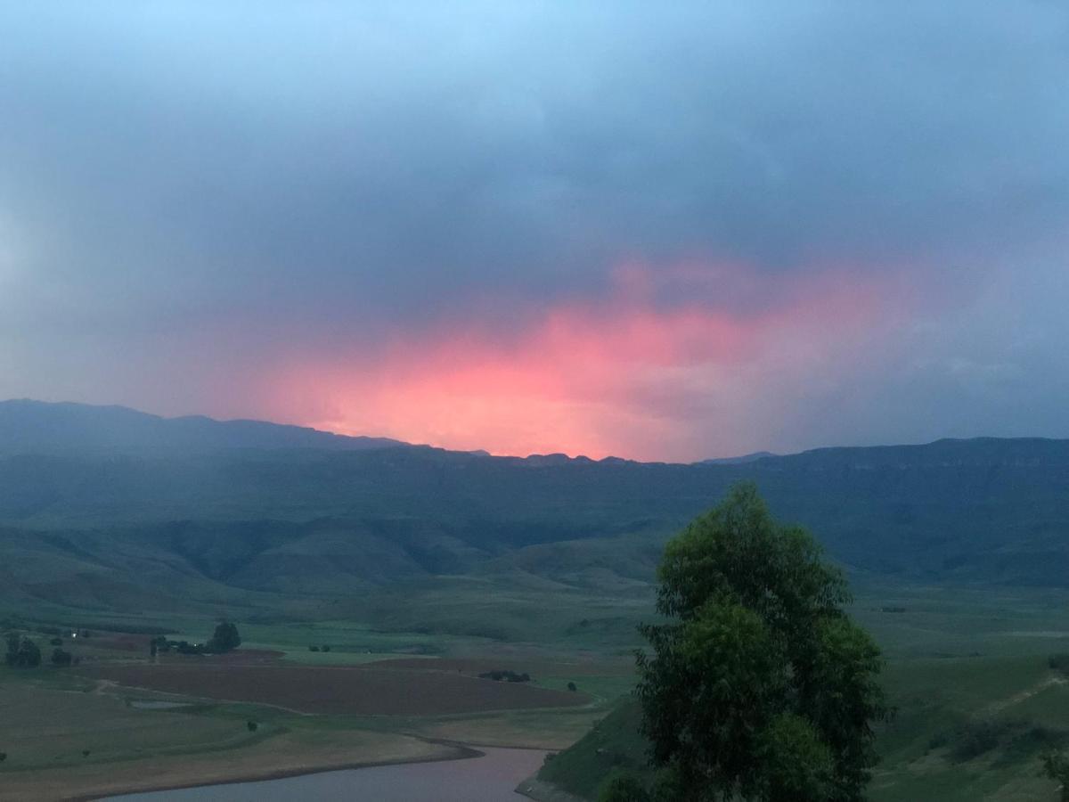 Suitetrails - Cayley Mountain Resort - The Manor House