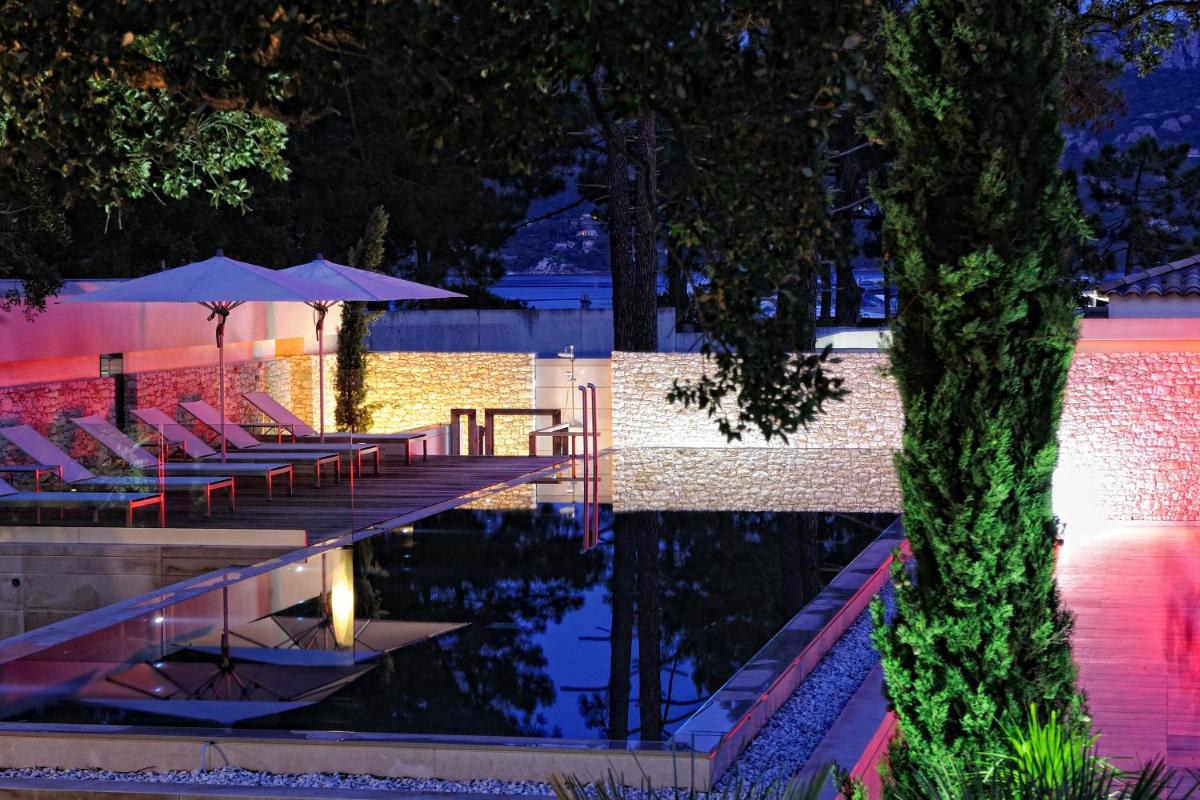 Piscine de l'établissement Hotel Don Cesar ou située à proximité