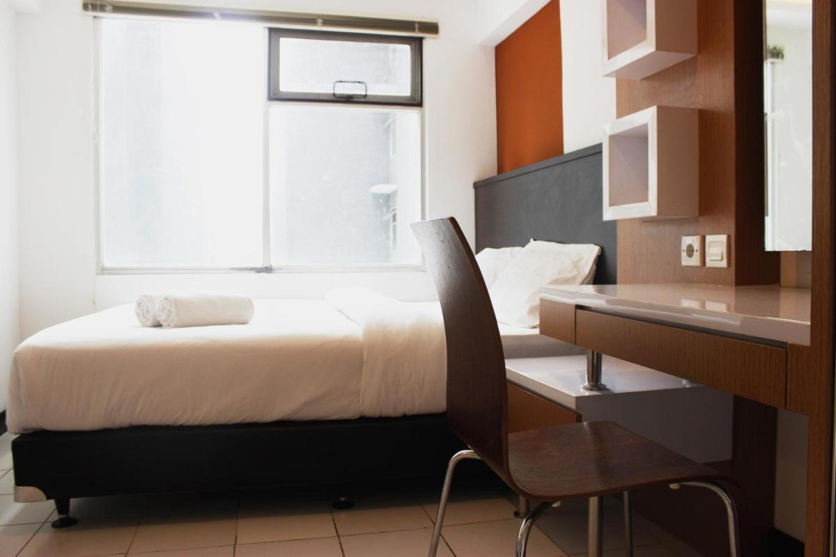 Strategic 1BR Apartment with Sofa Bed at The Jarrdin Cihampelas By Travelio - Housity