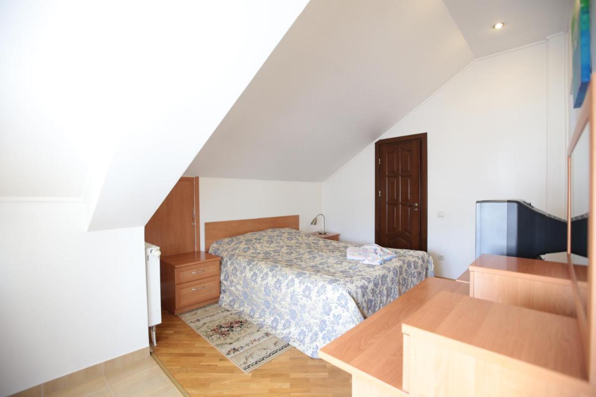 Апартаменти в центрі Трускавця - Housity