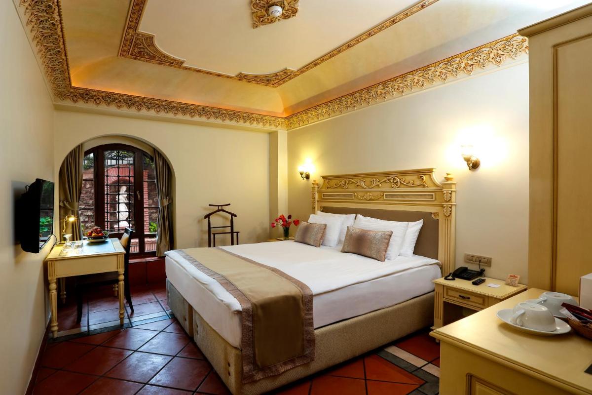 Sultanahmet Palace Hotel - Housity