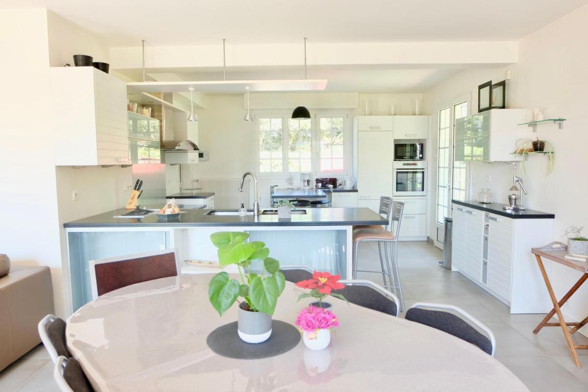 La Company Des Concierges : Villa Family - Housity