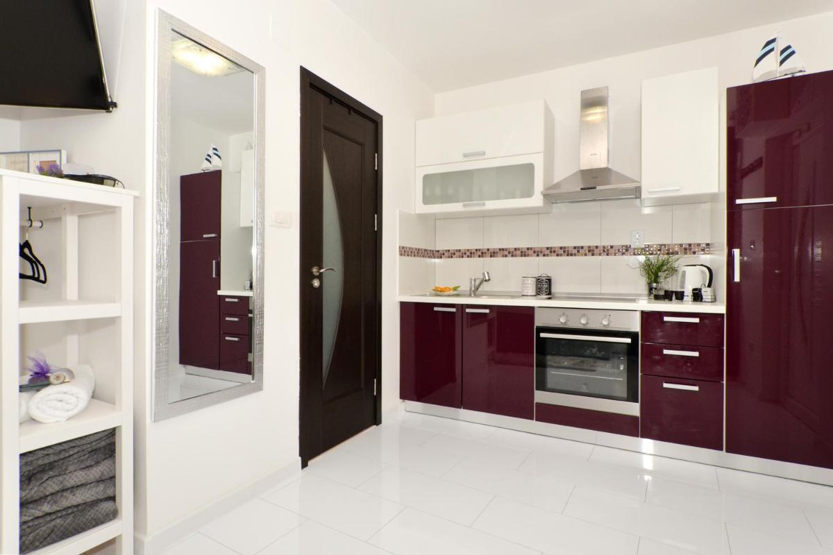 Spalato Imperium - Housity