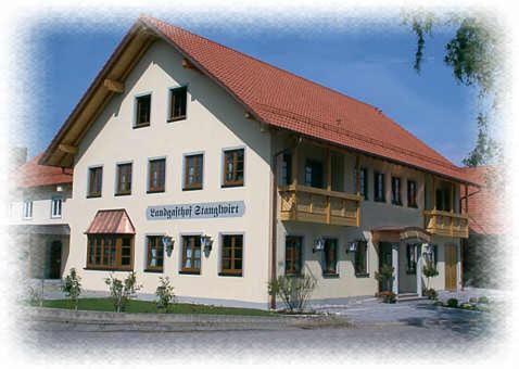 Landgasthof Stangl - Housity