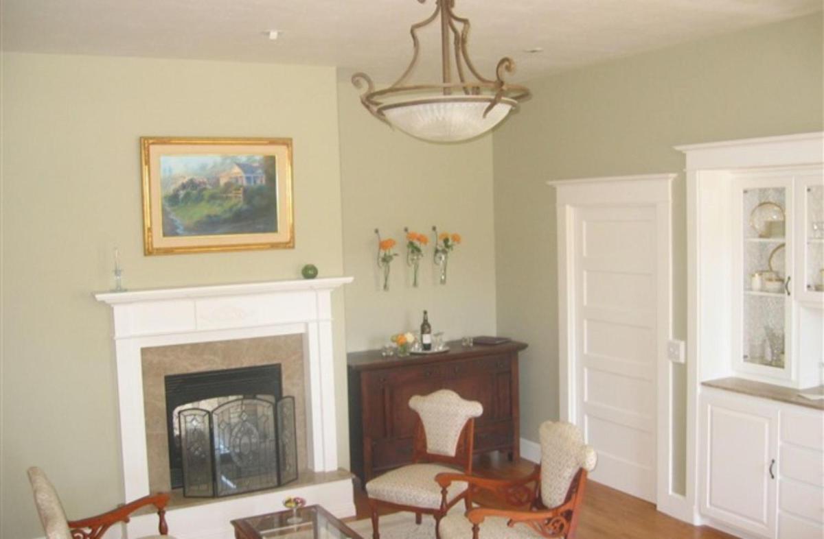 Fog's End B&B - Housity