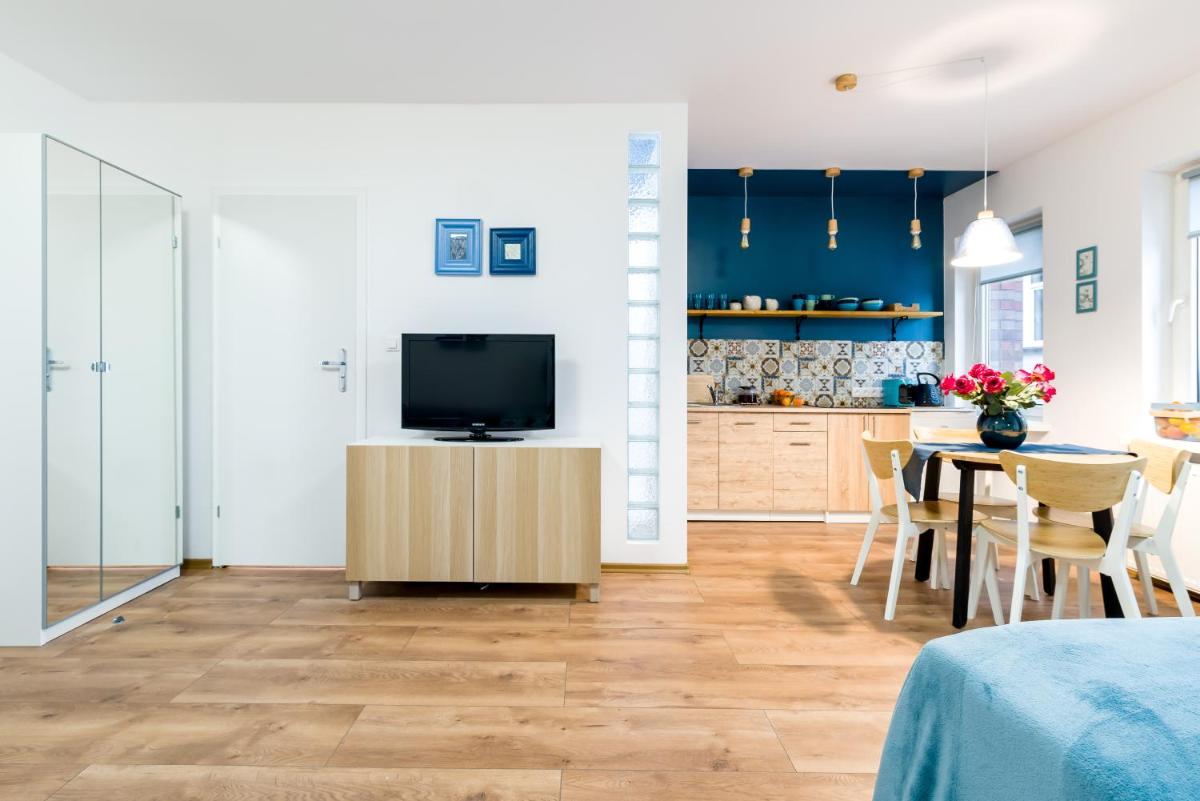 Sleepway Apartments - Blue Dream - Housity