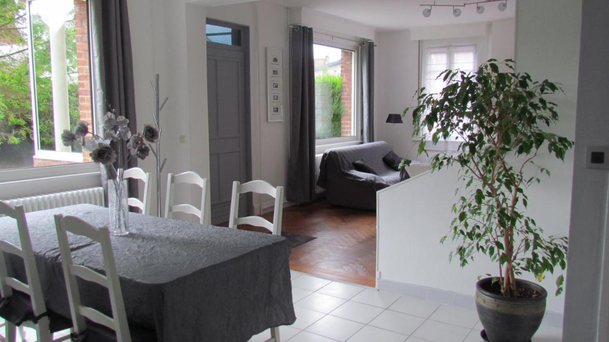 Gite Histoire de Maison - Housity