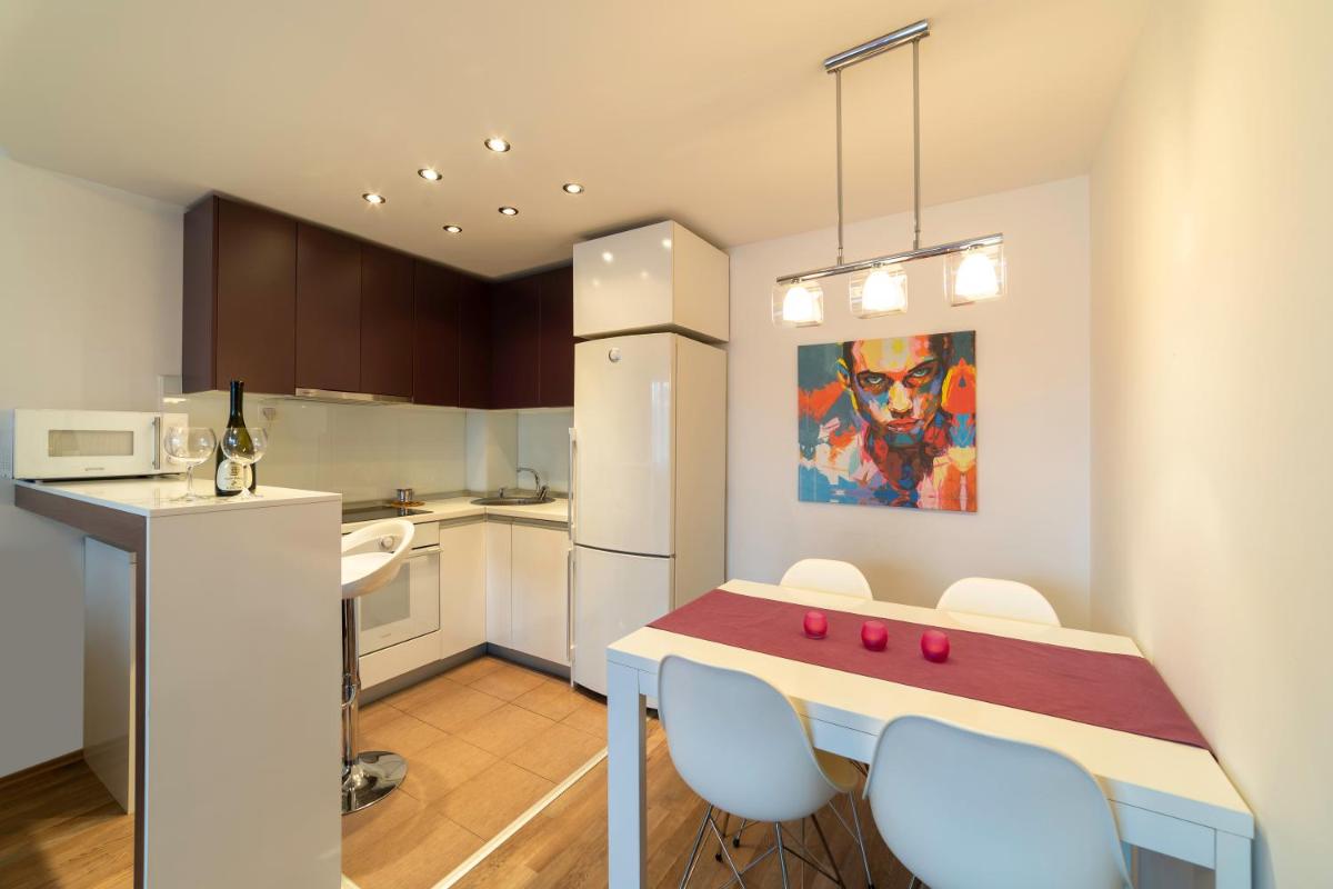 VF Kragujevac Apartments - Housity