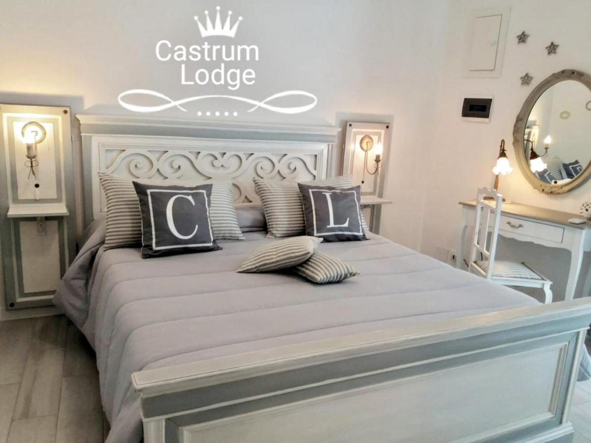 Castrum Lodge - Housity