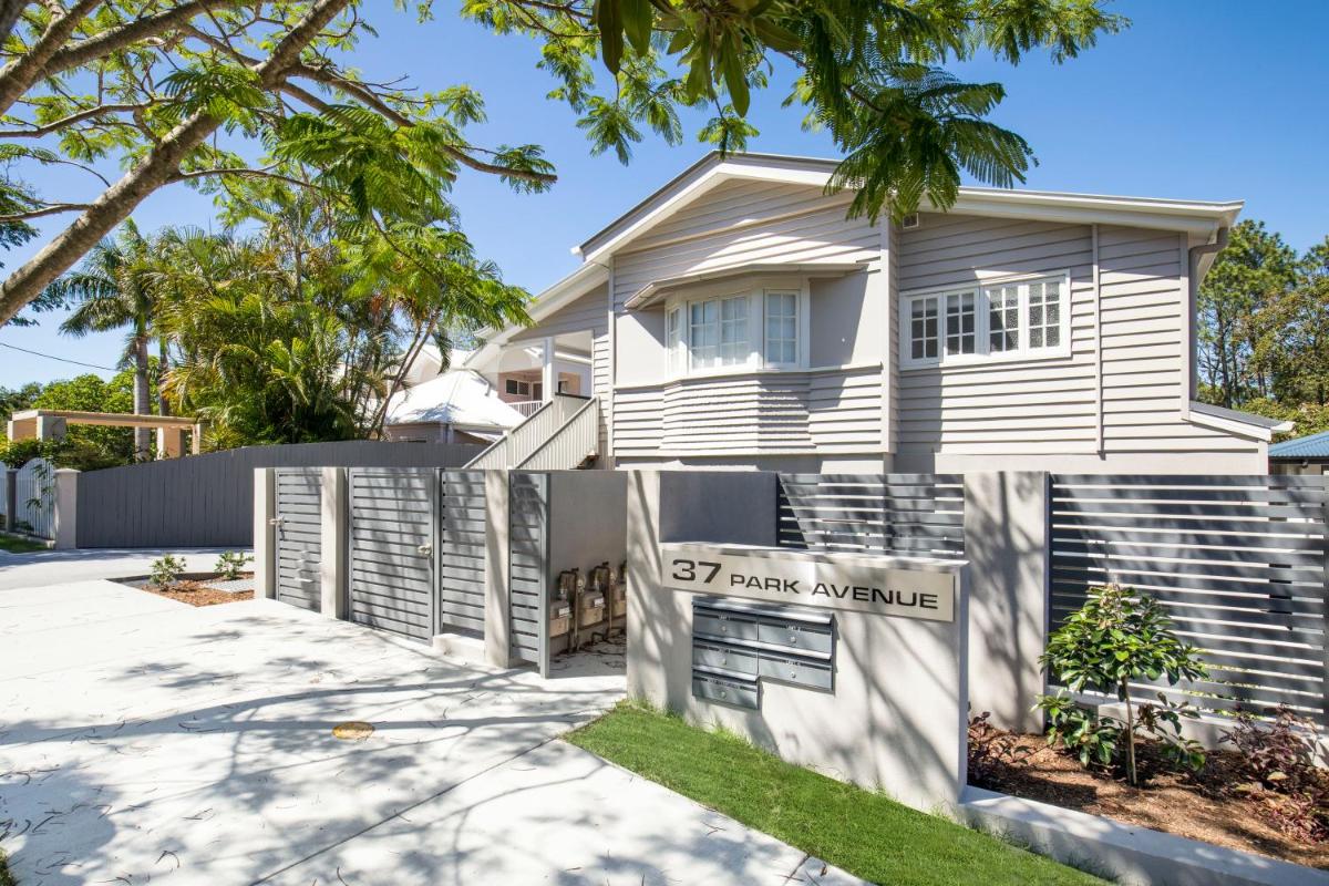 Park Avenue Hideaway for 4 Auchenflower Brisbane - Hizvo