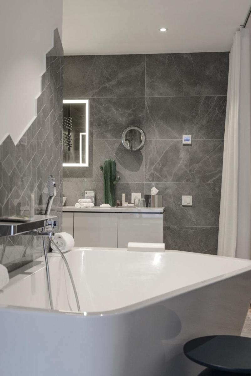 Salle de bains dans l'établissement Petit Hôtel Confidentiel