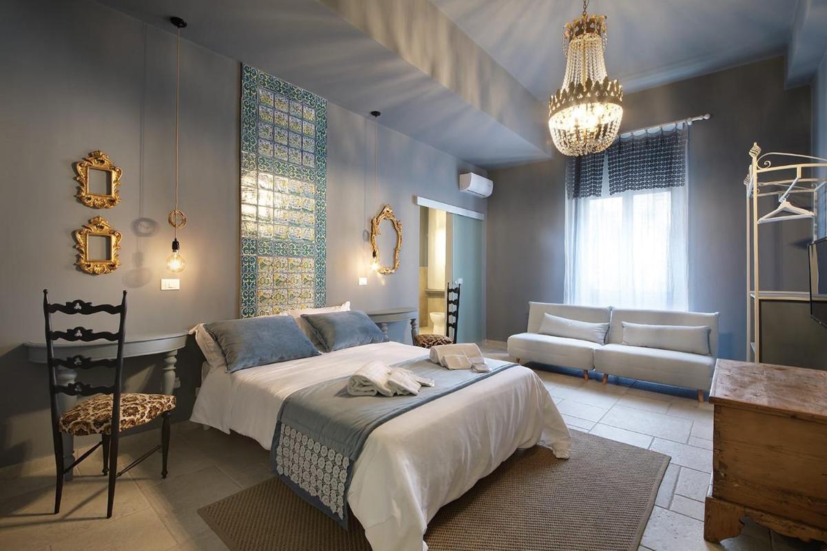 Sikuli e Sikani - Housity