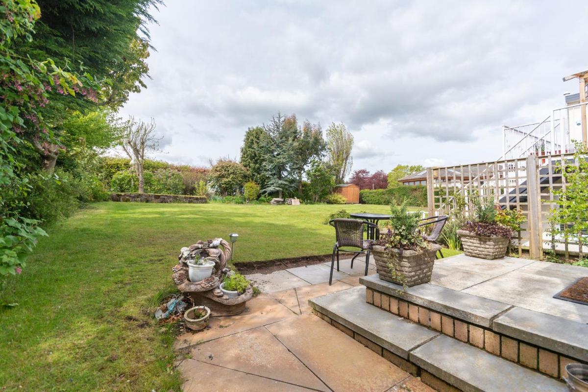 Delightful Annexe Apartment in St Andrews - Free Parking - Housity