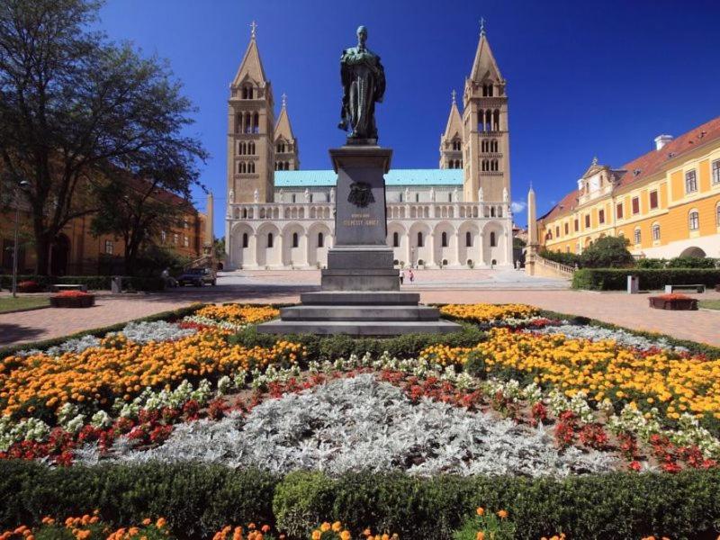 Central Rákóczi apartmann - Housity