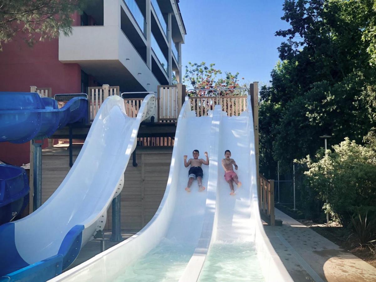 Piscina en o cerca de Ohtels Vil·la Romana