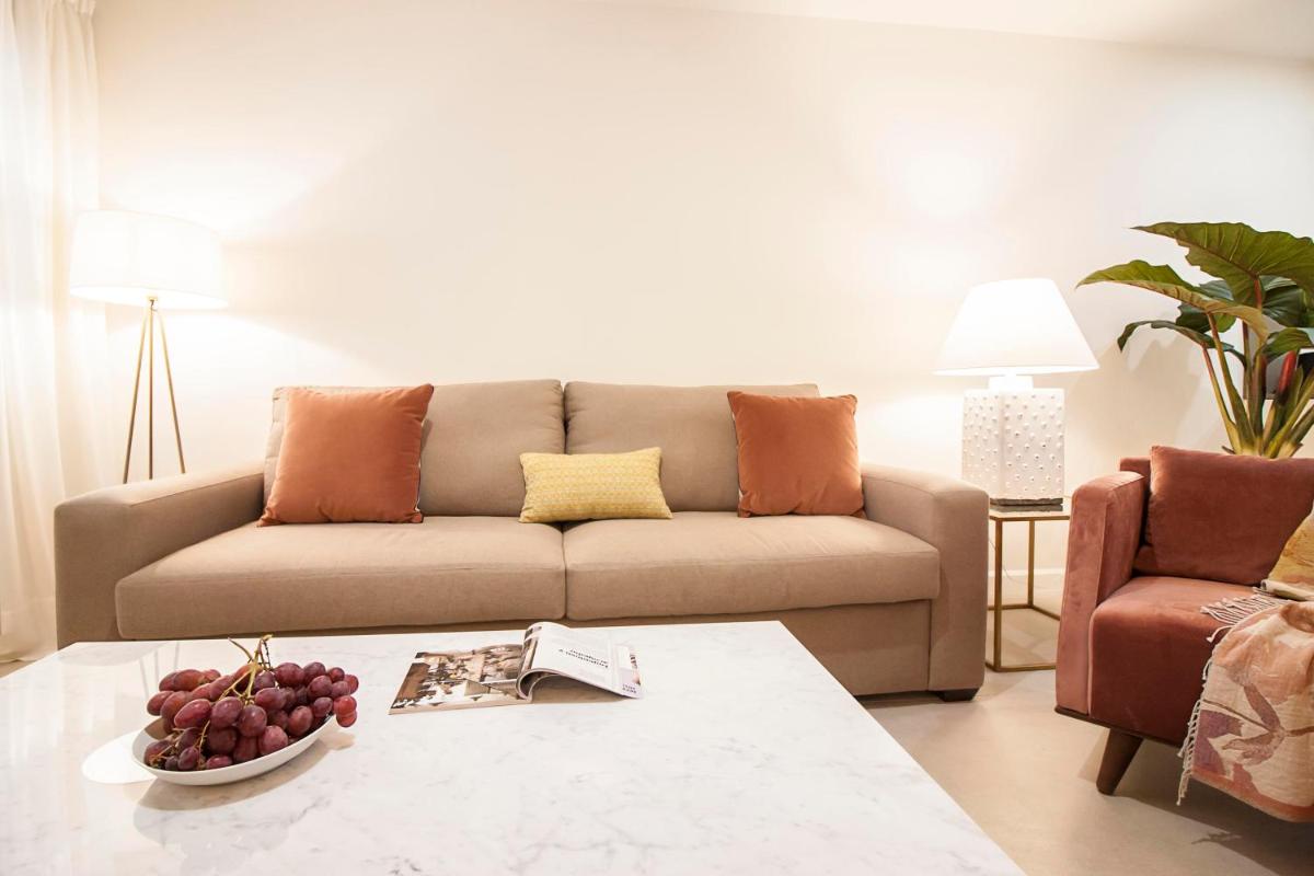Miramar Luxury FresApartments by Bossh! Apartments - Housity