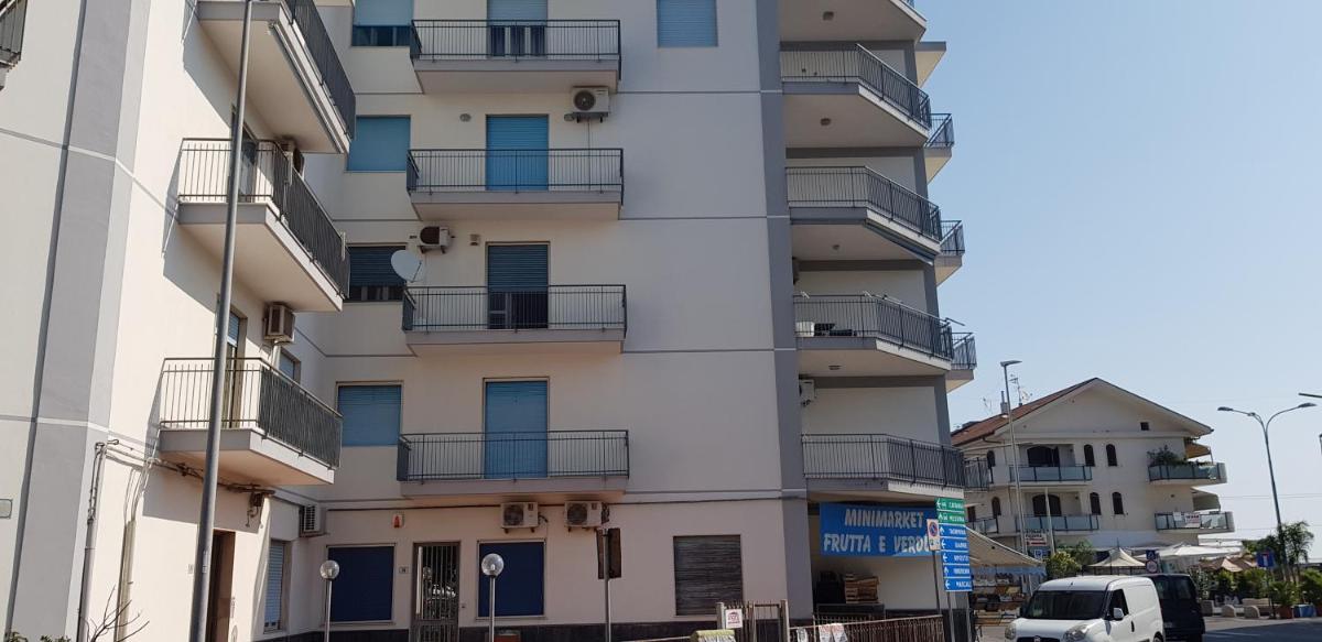 Fondachello Beach House2 - Fondachello-apartments com - Housity