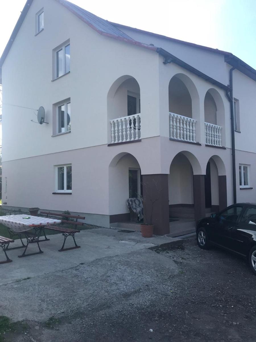 Kwatery Prywatne u Gosi nad Soliną - Housity