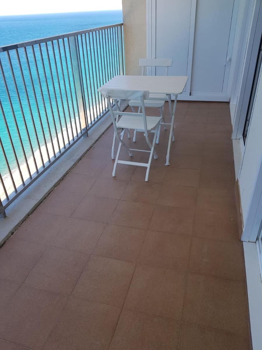 Apartamento en primera linia vistas al mar - Housity
