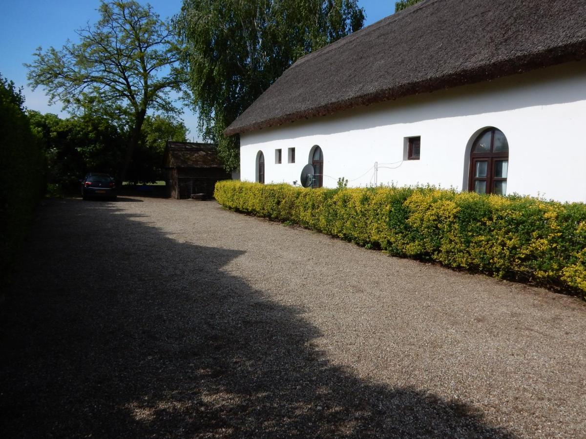 Herberg Tisza - Housity