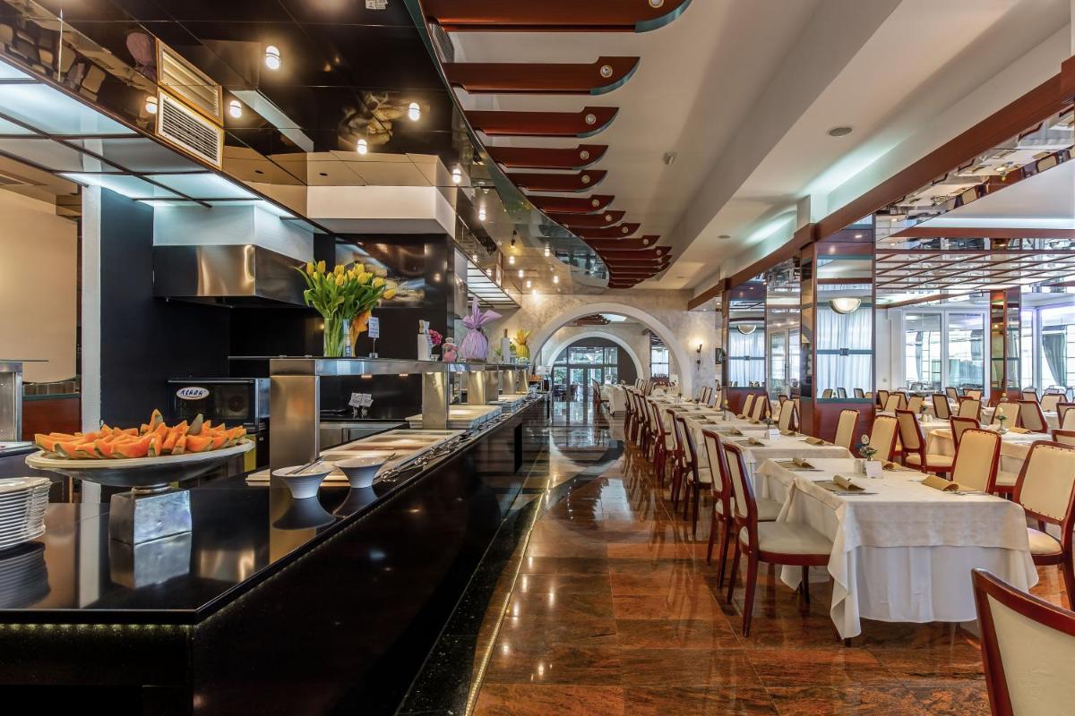 Hotel Malin - Housity