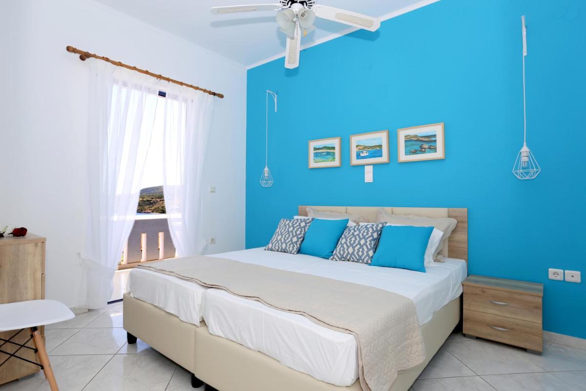 Yiannis Studios - Housity