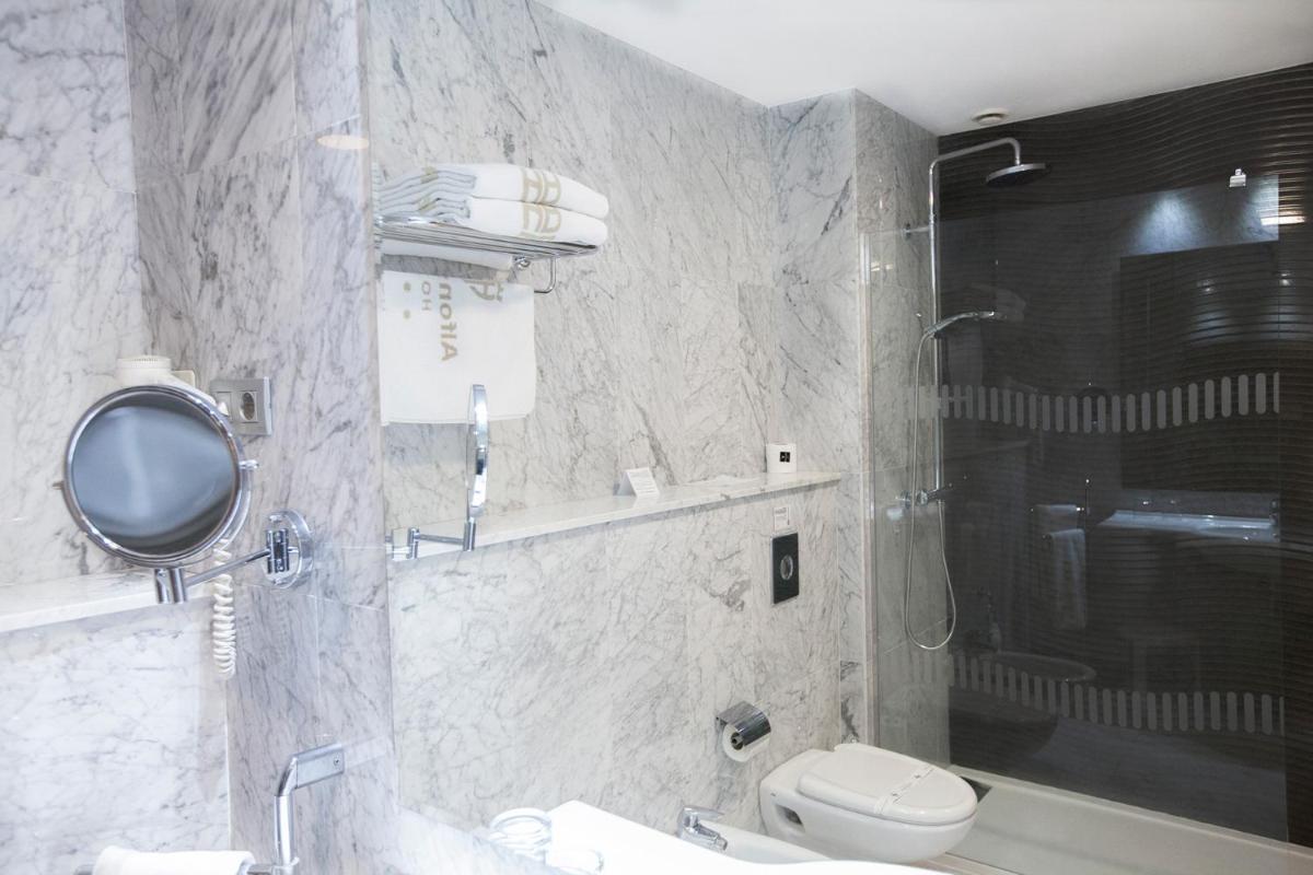 Un baño de Hotel Alfonso VIII