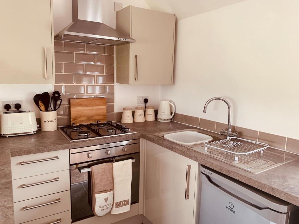 First floor flat with parking - Housity