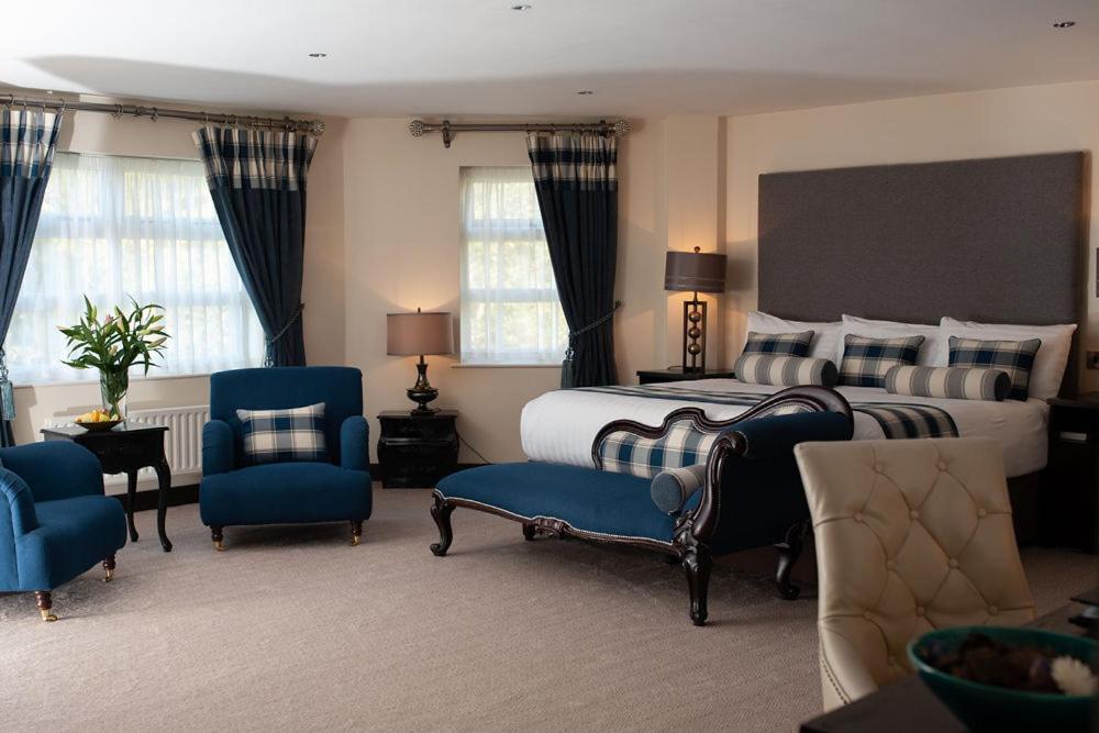 Suitetrails - Waterfoot Hotel