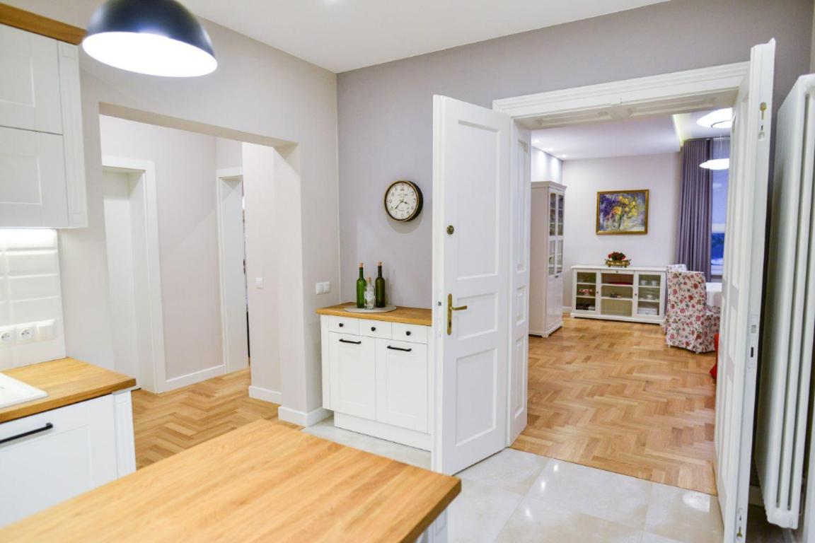 Luksusowy apartament Sokół - piątka - Housity